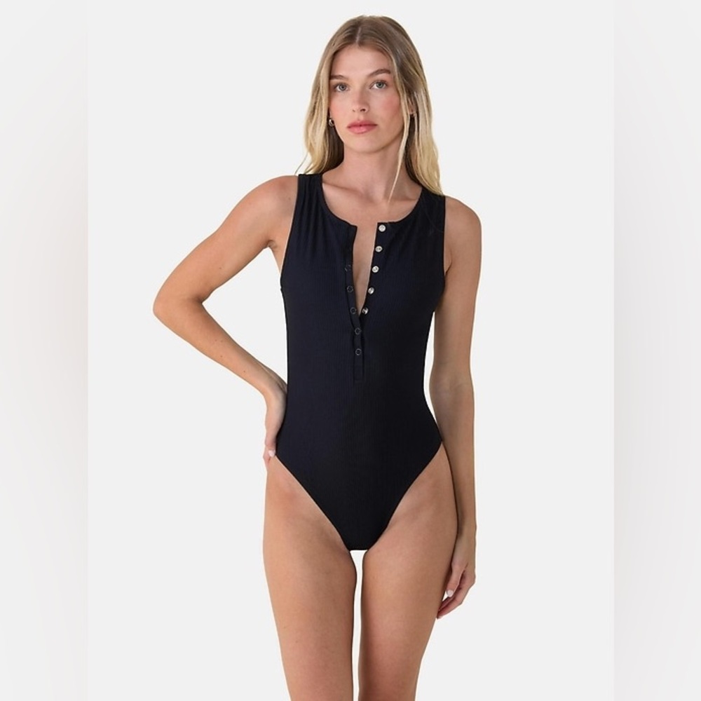 Andie XL The Malibu full coverage black henley neck ribbed one piece swimsuit - Picture 2 of 6